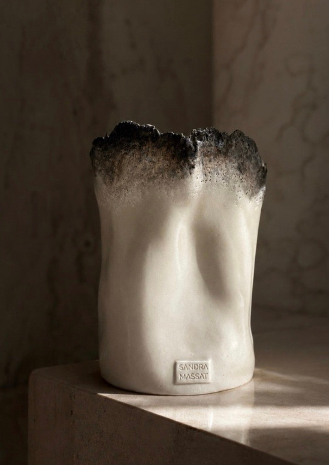 Vase accord noir froissé