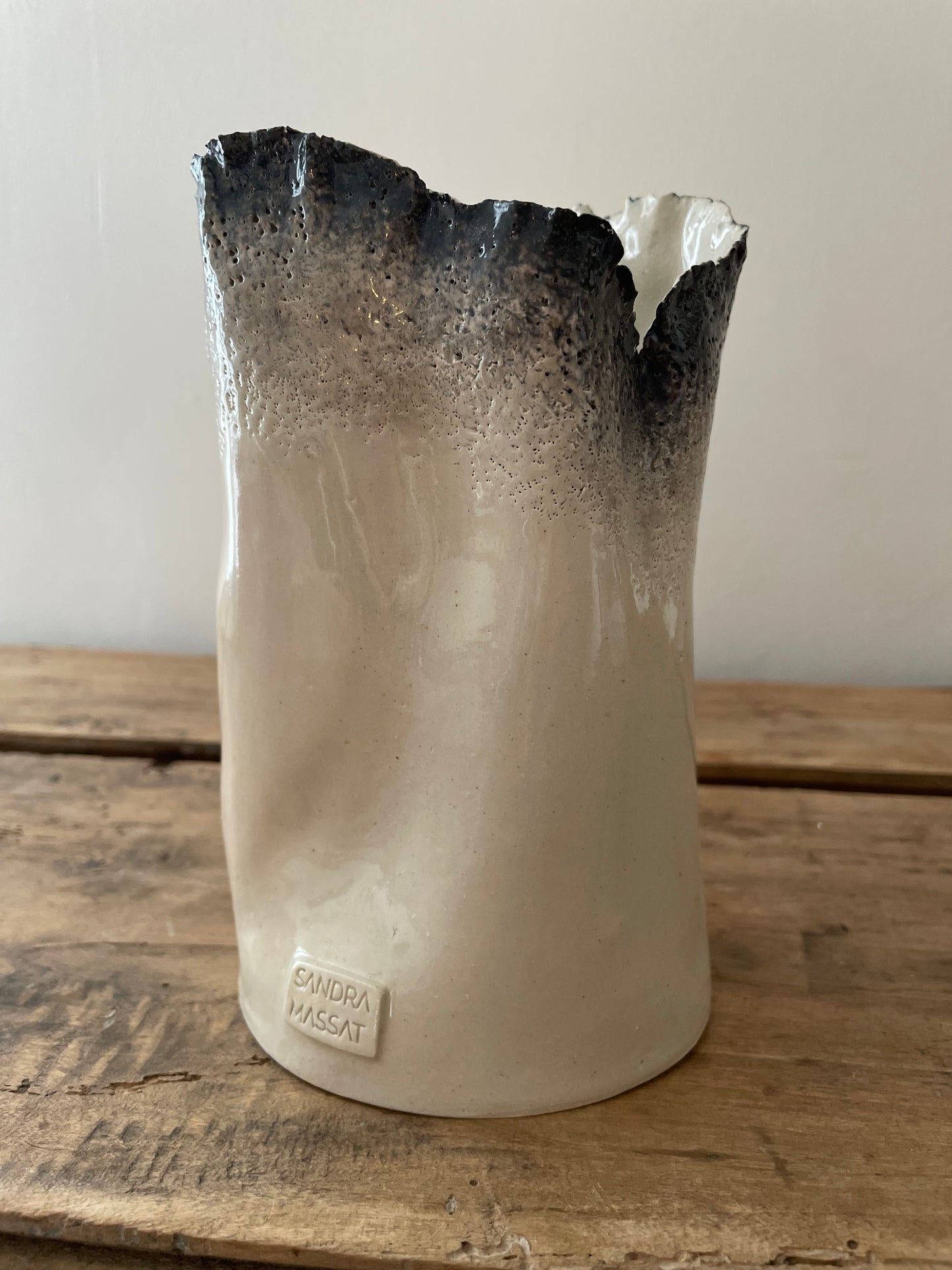 Vase accord noir froissé